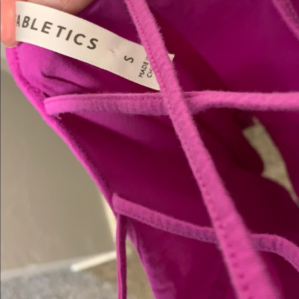 Fabletics pink top - Picture 3 of 3